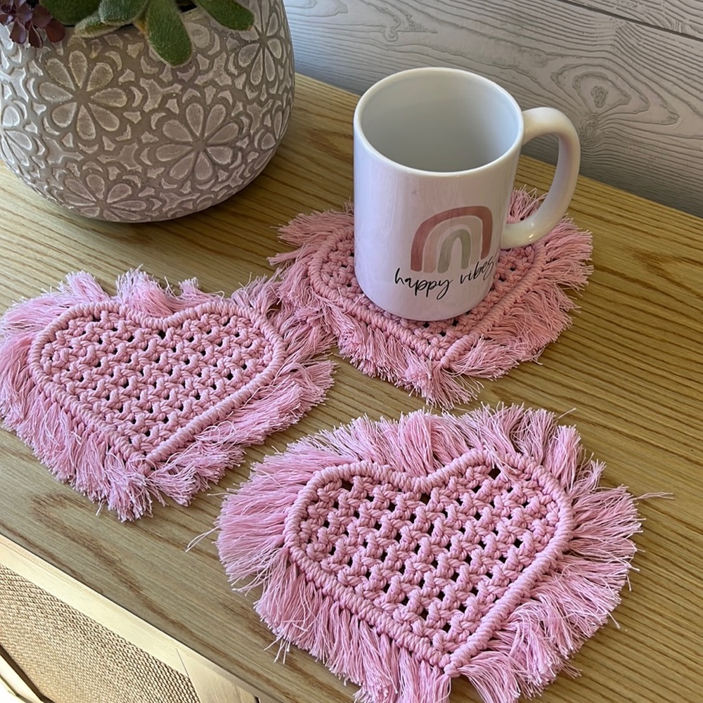 Macrome coaster